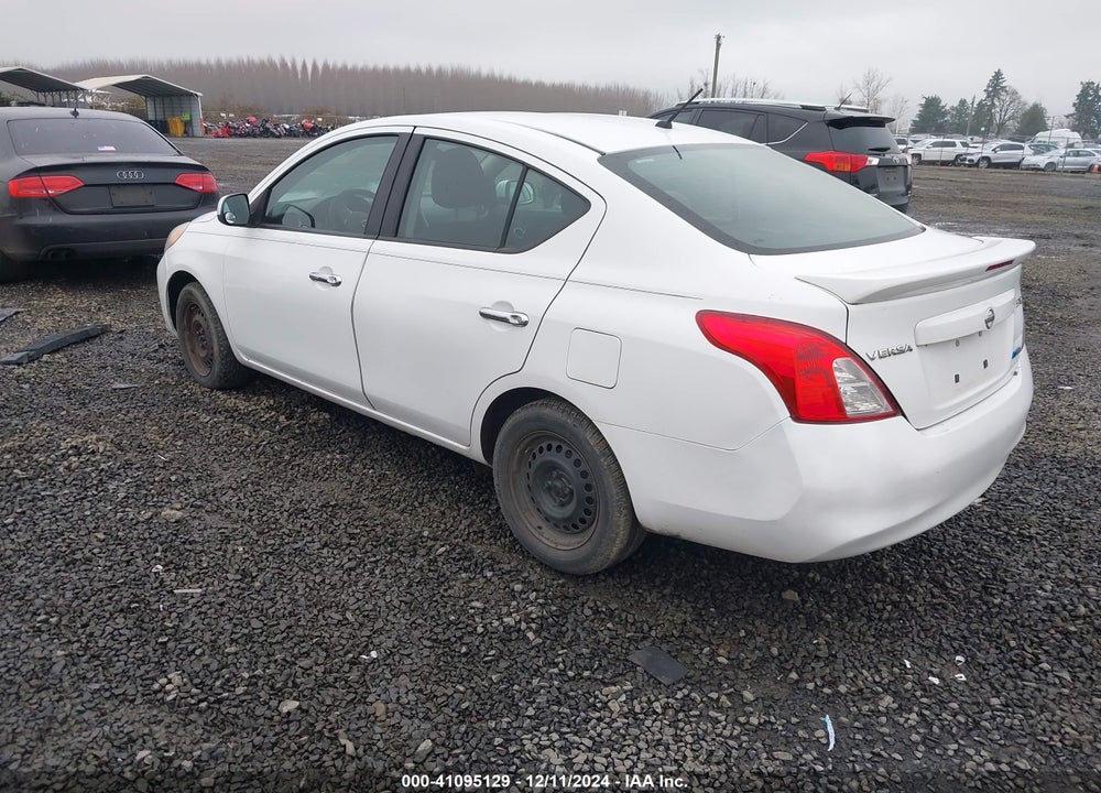 2013 NISSAN VERSA 1.6 SV VIN: 3N1CN7APXDL881238