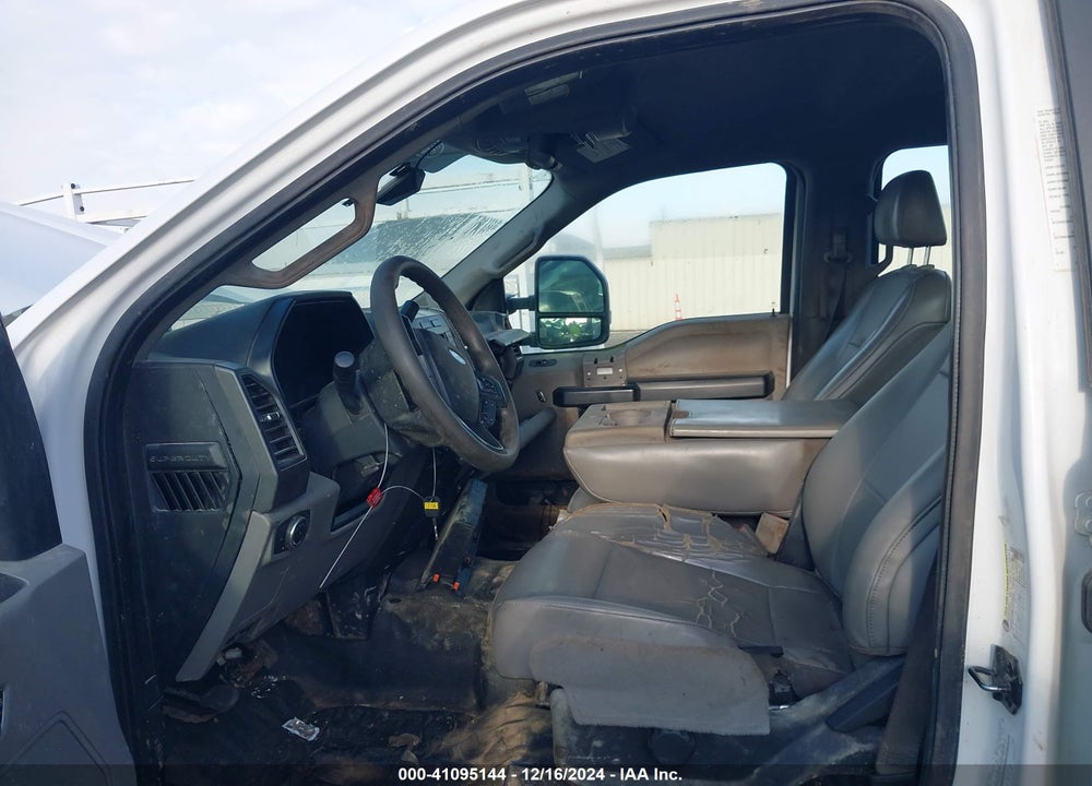 2018 FORD F-350 XL VIN: 1FT8W3BTXJEC94909