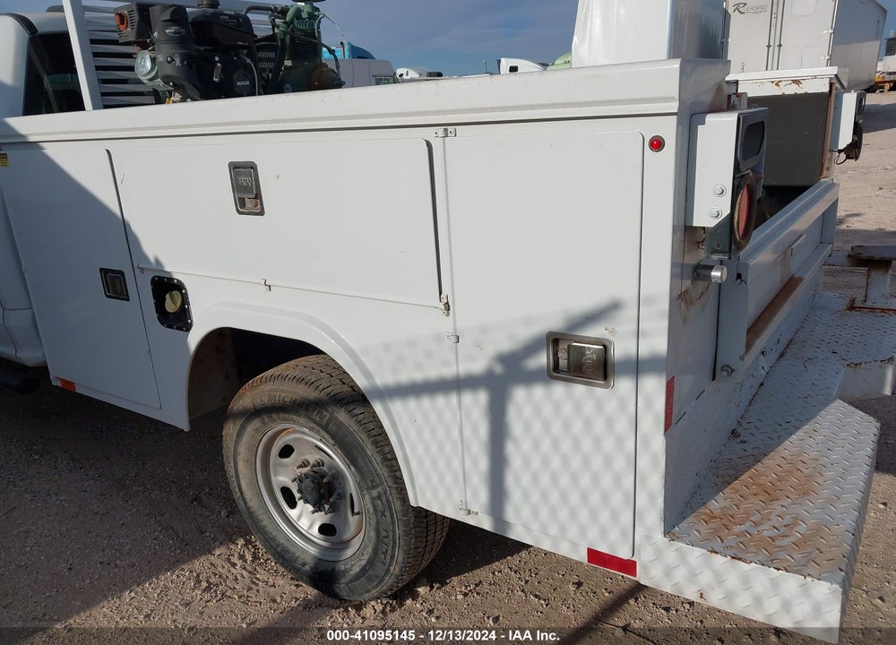 2022 FORD F-250 XL VIN: 1FT7W2B61NED14924