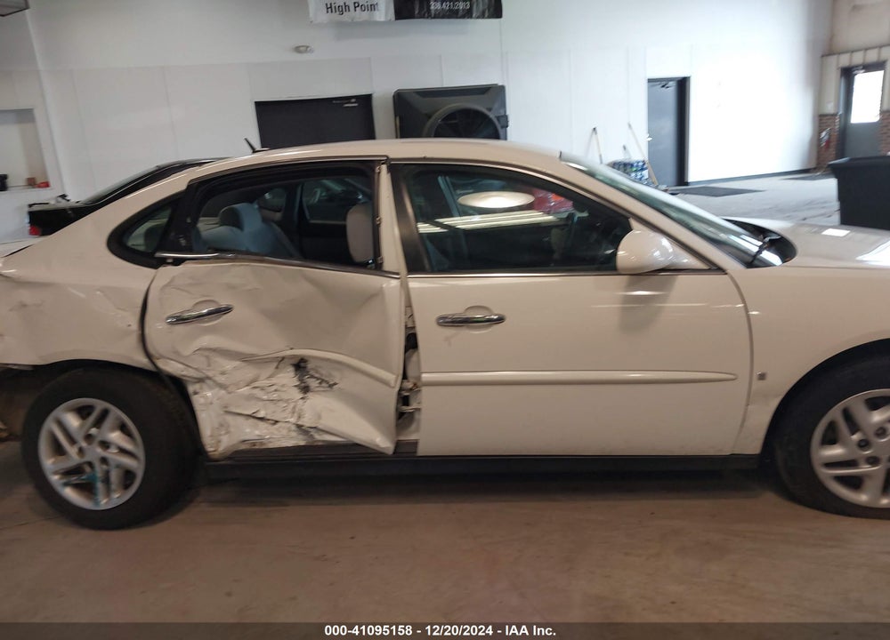 2007 BUICK LACROSSE CX VIN: 2G4WC582171245839