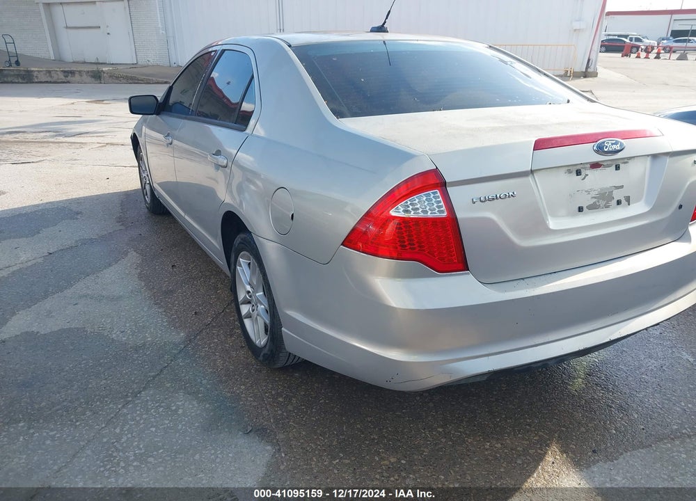 2010 FORD FUSION S VIN: 3FAHP0GA8AR208342