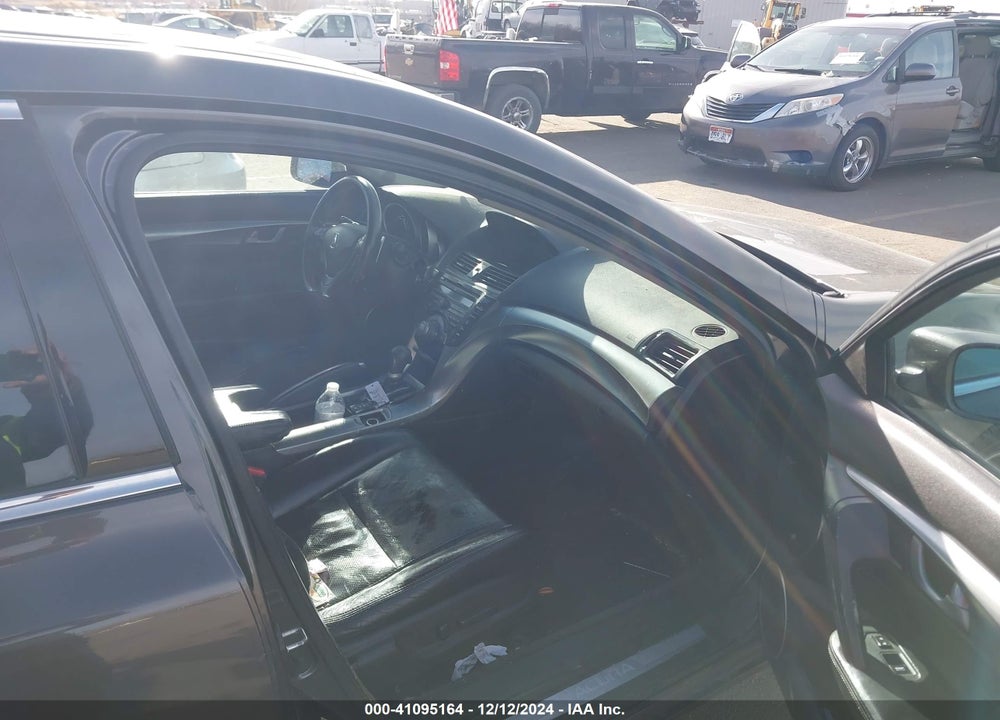 2011 ACURA TL 3.7 VIN: 19UUA9F5XBA000298