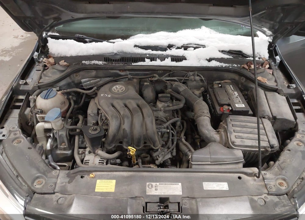 2015 VOLKSWAGEN JETTA 2.0L S VIN: 3VW2K7AJ5FM424781