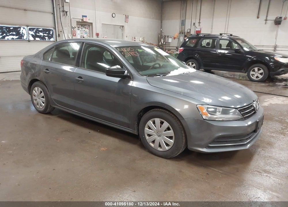 2015 VOLKSWAGEN JETTA 2.0L S VIN: 3VW2K7AJ5FM424781