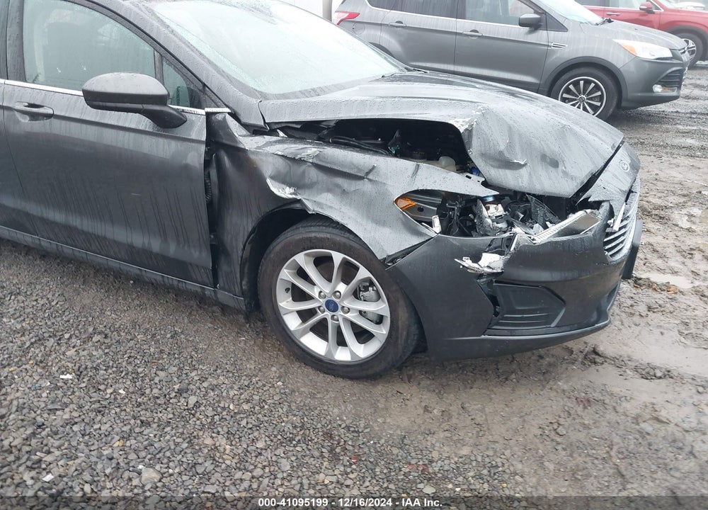 2020 FORD FUSION SE VIN: 3FA6P0HD0LR264097
