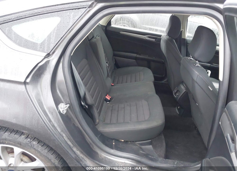 2020 FORD FUSION SE VIN: 3FA6P0HD0LR264097