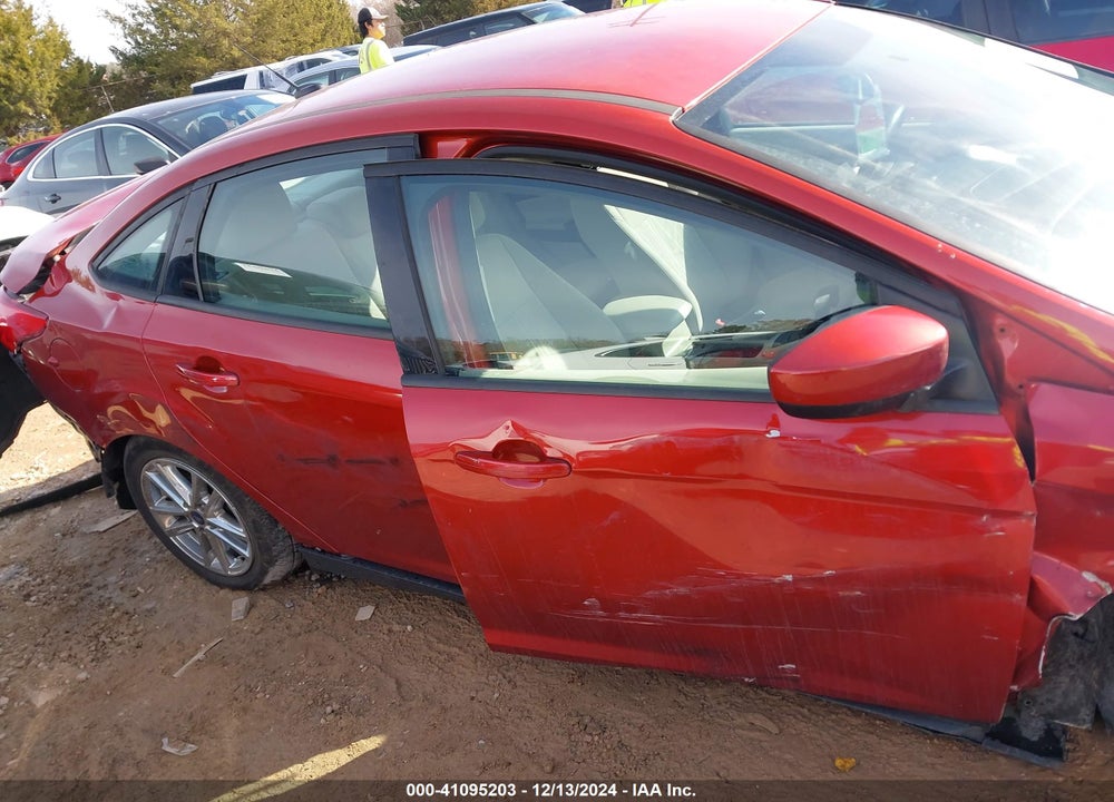 2018 FORD FOCUS VIN: 1FADP3F27JL324544