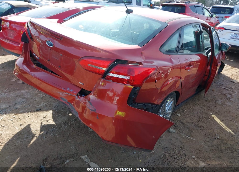 2018 FORD FOCUS VIN: 1FADP3F27JL324544
