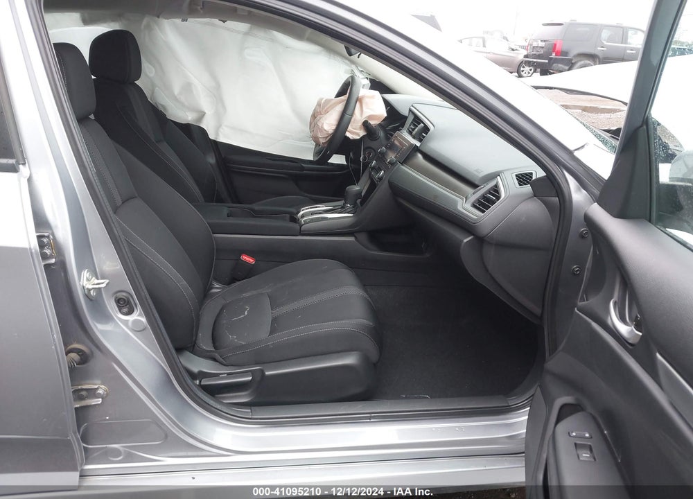 2019 HONDA CIVIC LX VIN: 19XFC2F69KE213063