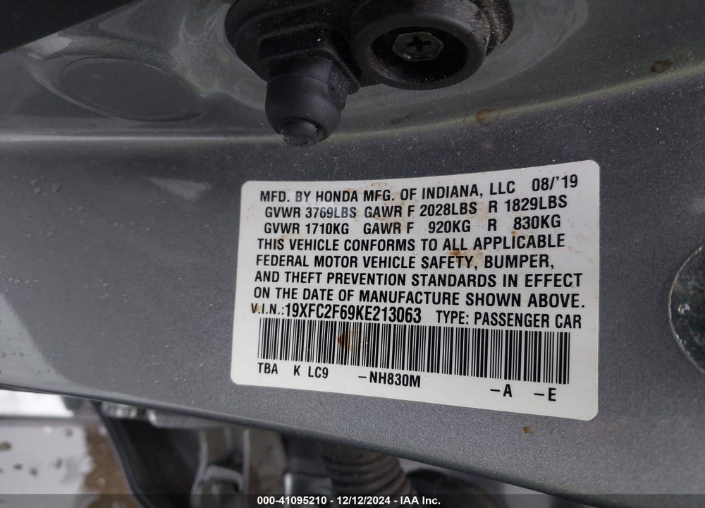 2019 HONDA CIVIC LX VIN: 19XFC2F69KE213063