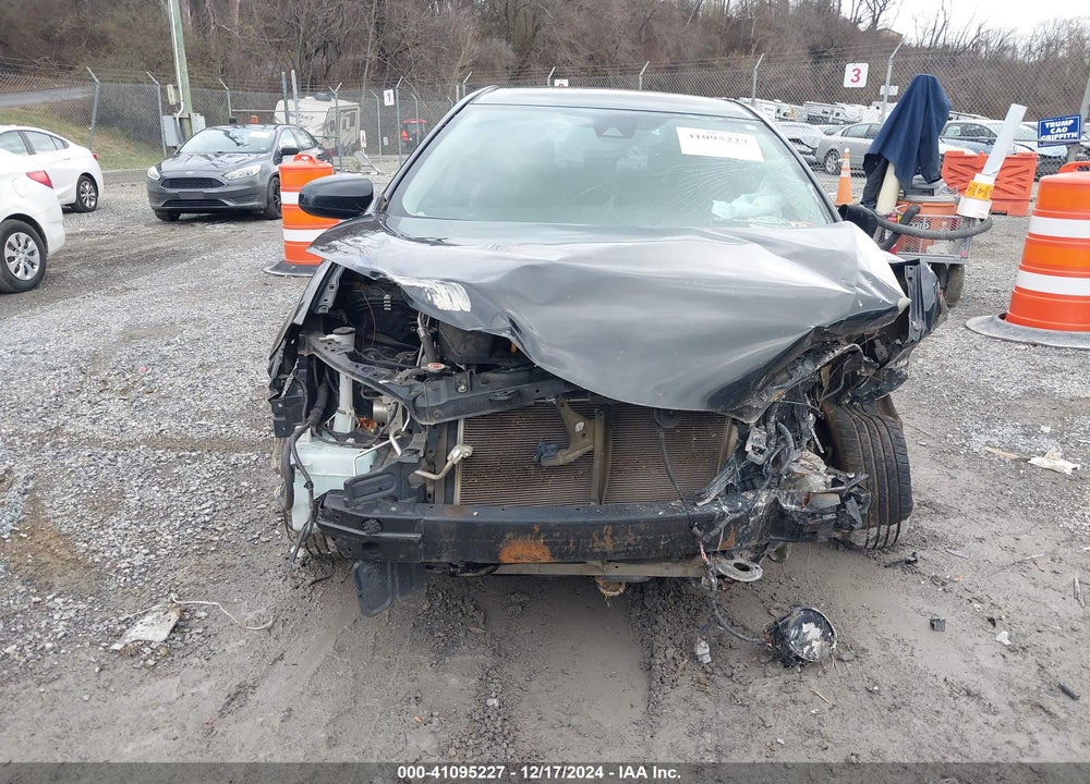 2017 TOYOTA COROLLA VIN: 5YFBURHE7HP724366