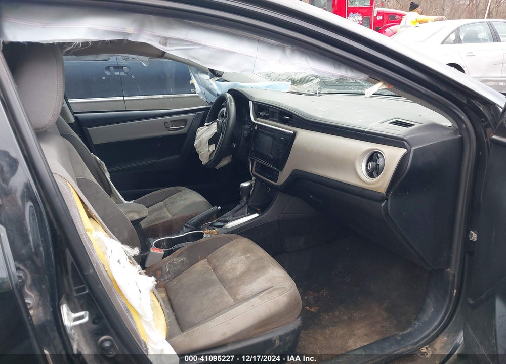 2017 TOYOTA COROLLA VIN: 5YFBURHE7HP724366
