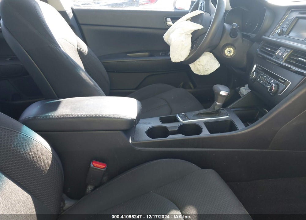 2016 KIA OPTIMA LX VIN: KNAGT4L31G5070863