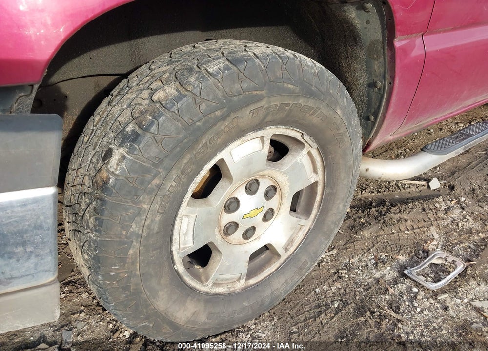 2004 CHEVROLET AVALANCHE 1500 VIN: 3GNEC12T94G269911