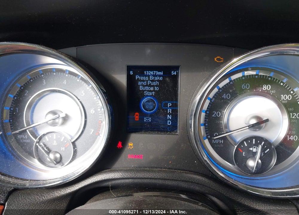 2013 CHRYSLER 300 VIN: 2C3CCAAGXDH574858