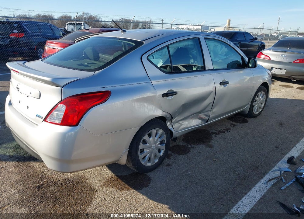 2015 NISSAN VERSA VIN: 3N1CN7AP8FL939270