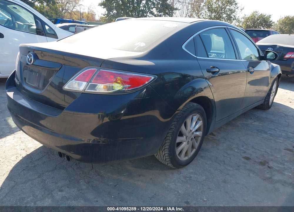 2011 MAZDA 6 I TOURING VIN: 1YVHZ8CH6B5M25747