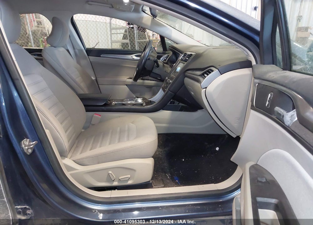 2018 FORD FUSION VIN: 3FA6P0HD1JR224639