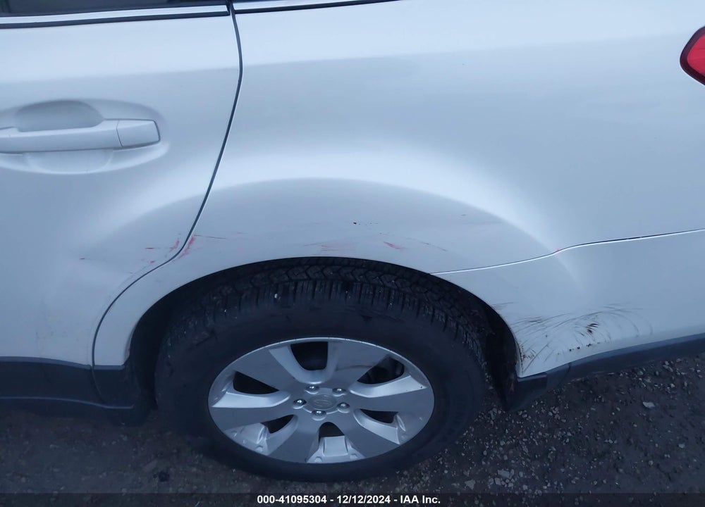 2011 SUBARU OUTBACK 2.5I LIMITED VIN: 4S4BRBKC3B3360748
