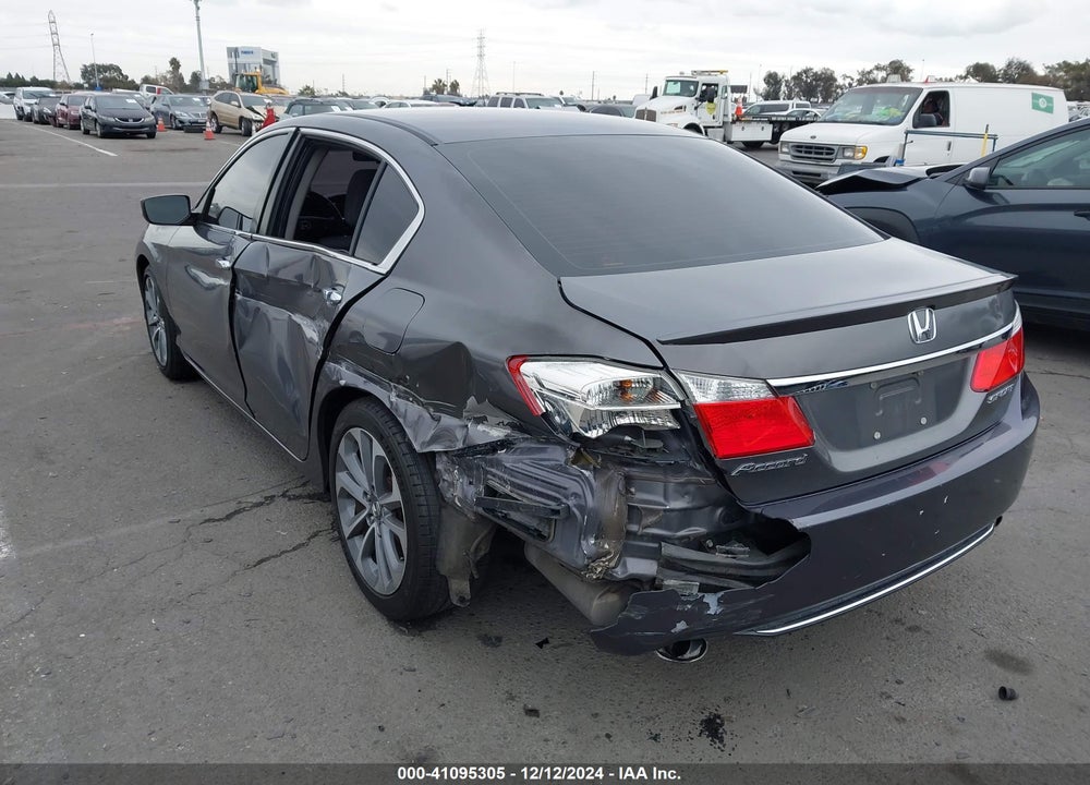 2015 HONDA ACCORD VIN: 1HGCR2F56FA215369