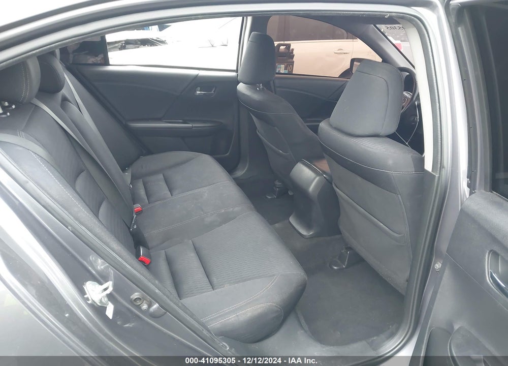 2015 HONDA ACCORD VIN: 1HGCR2F56FA215369