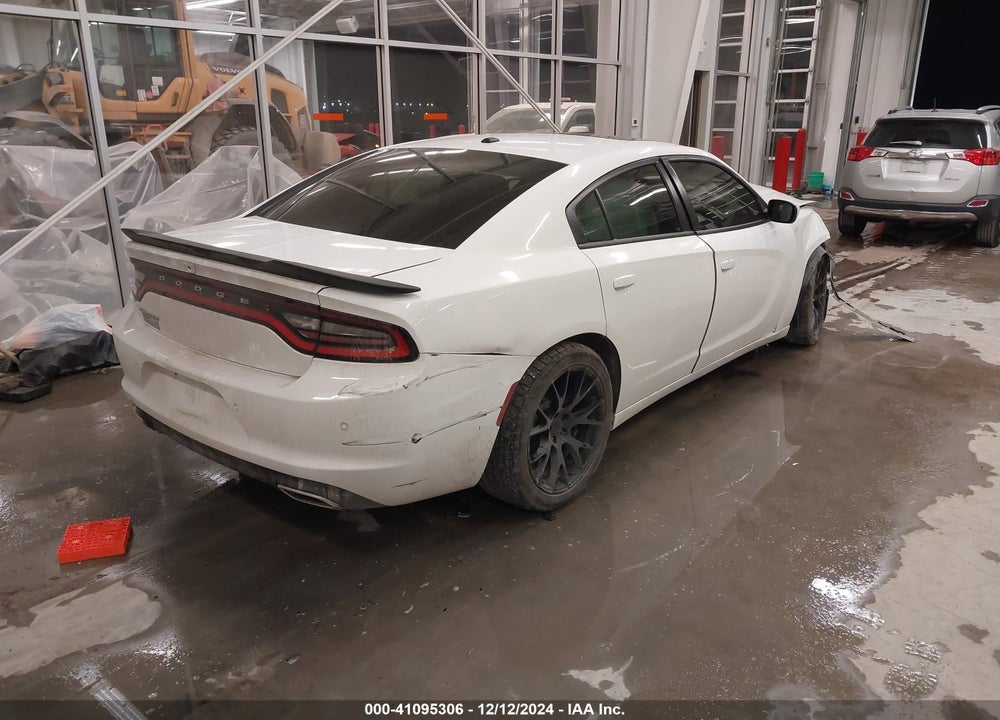 2021 DODGE CHARGER VIN: 2C3CDXBG2MH522445