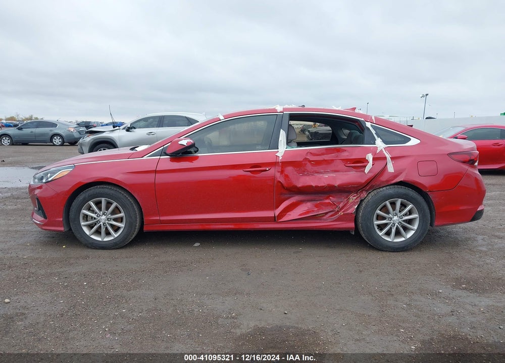 2019 HYUNDAI SONATA VIN: 5NPE24AF1KH748854