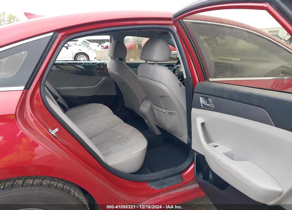 2019 HYUNDAI SONATA VIN: 5NPE24AF1KH748854