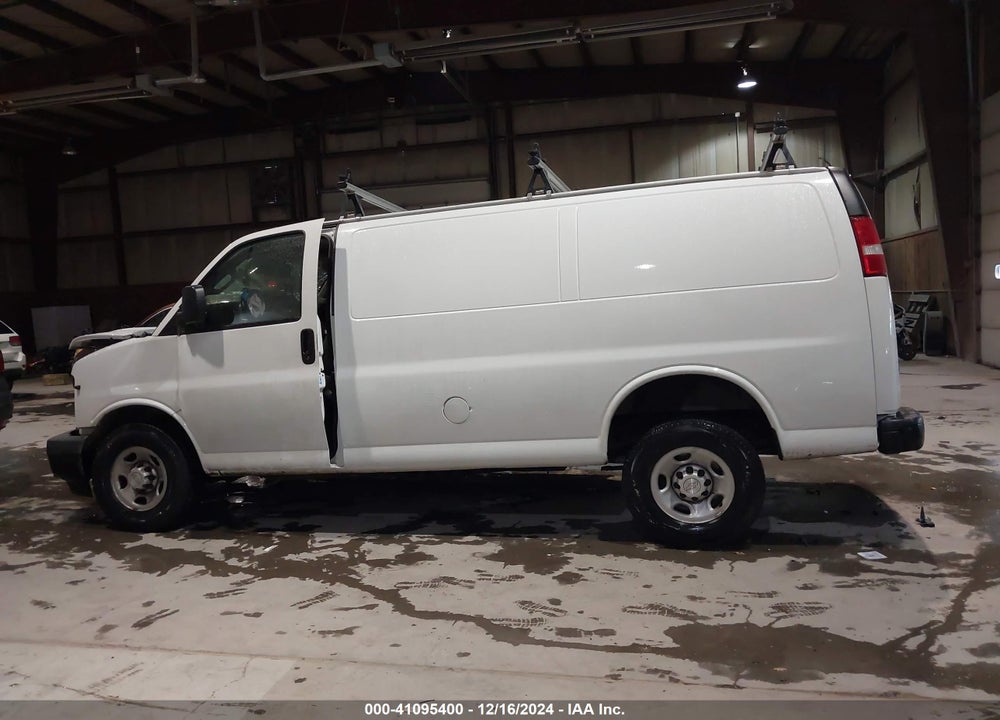 2019 CHEVROLET EXPRESS 3500 WORK VAN VIN: 1GCZGGFP2K1332177