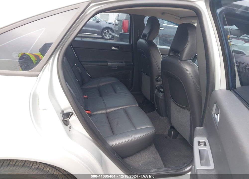 2009 VOLVO S40 VIN: YV1MS382392455679