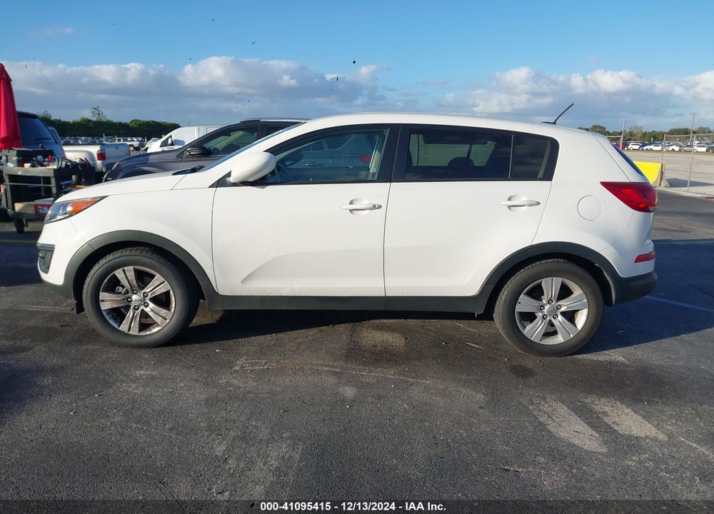 2016 KIA SPORTAGE LX VIN: KNDPB3AC7G7871062