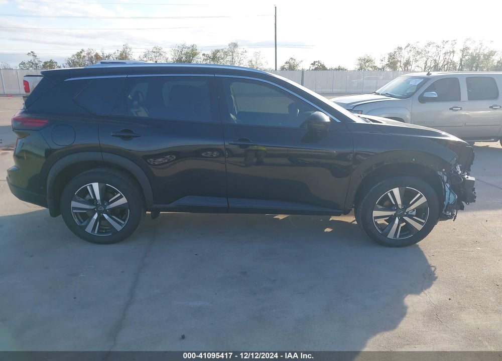 2024 NISSAN ROGUE SL FWD VIN: 5N1BT3CA2RC757642