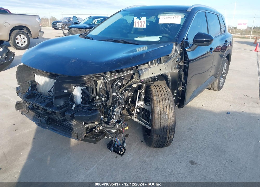 2024 NISSAN ROGUE SL FWD VIN: 5N1BT3CA2RC757642