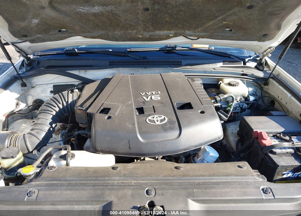 2004 TOYOTA 4RUNNER SR5 V6 VIN: JTEBU14R948014669