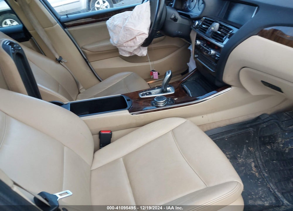 2016 BMW X3 XDRIVE28I VIN: 5UXWX9C53G0D68895