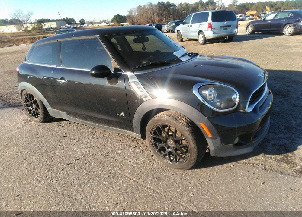 2013 MINI COOPER PACEMAN VIN: WMWSS7C58DWN51859