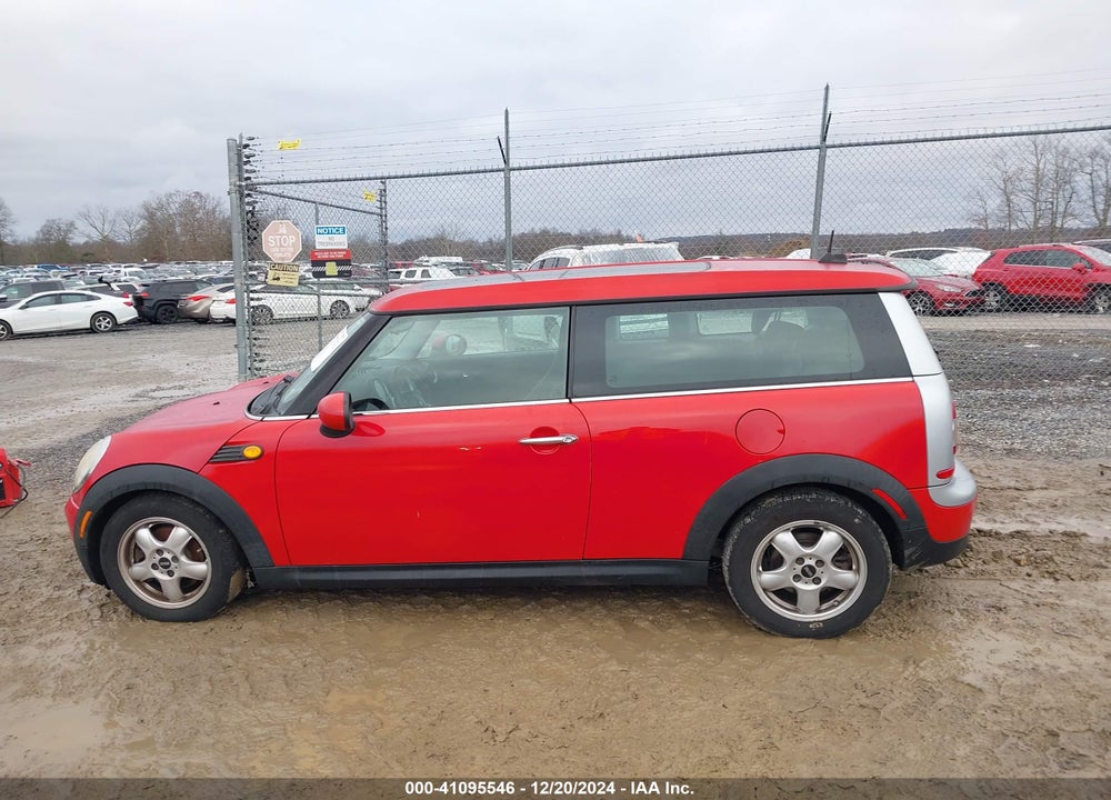 2008 MINI COOPER CLUBMAN VIN: WMWML33528TN68047