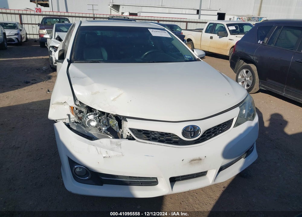 2013 TOYOTA CAMRY SE VIN: 4T1BF1FKXDU262690