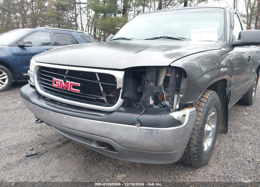 2001 GMC SIERRA 1500 SL VIN: 1GTEC14W21Z267591