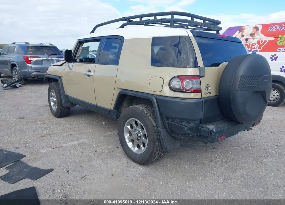 2012 TOYOTA FJ CRUISER VIN: JTEZU4BF1CK012635
