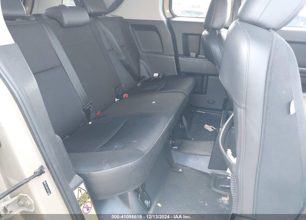 2012 TOYOTA FJ CRUISER VIN: JTEZU4BF1CK012635