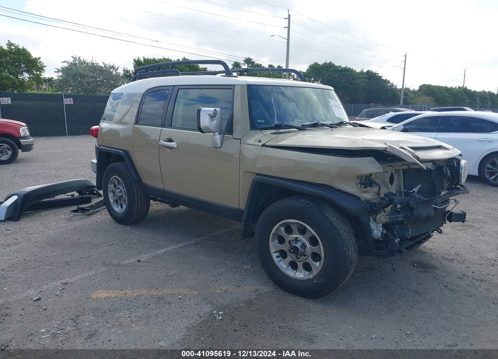 2012 TOYOTA FJ CRUISER VIN: JTEZU4BF1CK012635
