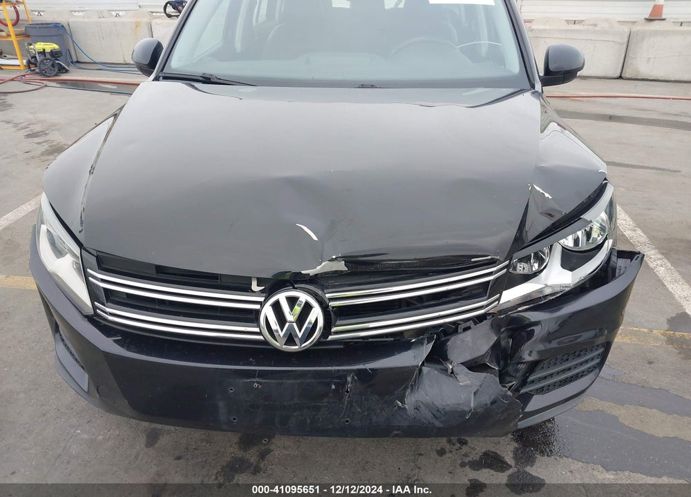 2016 VOLKSWAGEN TIGUAN S VIN: WVGAV7AX3GW600301