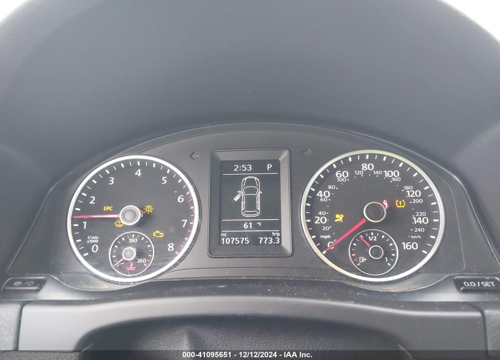 2016 VOLKSWAGEN TIGUAN S VIN: WVGAV7AX3GW600301