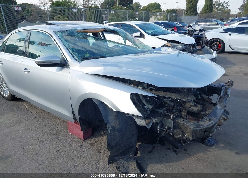 2016 VOLKSWAGEN PASSAT 1.8T SE VIN: 1VWBT7A35GC017884