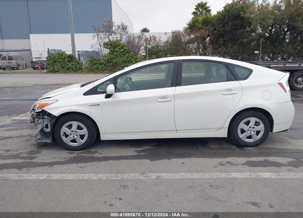 2011 TOYOTA PRIUS FOUR VIN: JTDKN3DU8B0262344