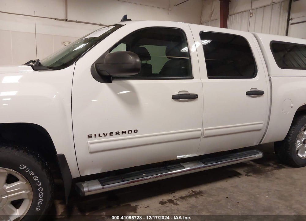 2010 CHEVROLET SILVERADO 1500 LT VIN: 3GCRKSE36AG249979