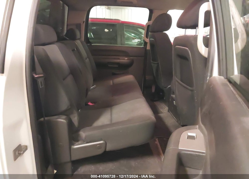 2010 CHEVROLET SILVERADO 1500 LT VIN: 3GCRKSE36AG249979