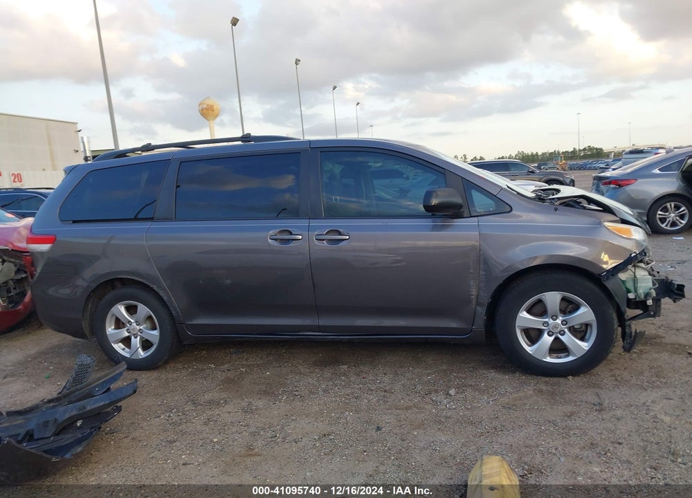 2012 TOYOTA SIENNA LE V6 8 PASSENGER VIN: 5TDKK3DC6CS213383