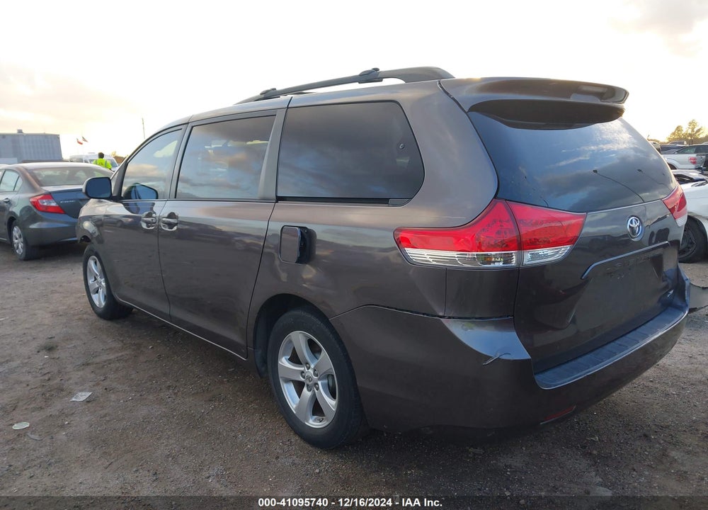 2012 TOYOTA SIENNA LE V6 8 PASSENGER VIN: 5TDKK3DC6CS213383